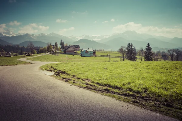 A Tátra panorámáját, a tavaszi idő, Lengyelország — Stock Fotó