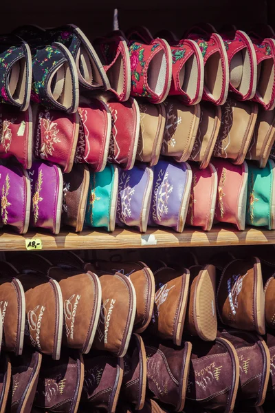 Tradiční polské horské kožené boty pro děti s názvem ' k — Stock fotografie