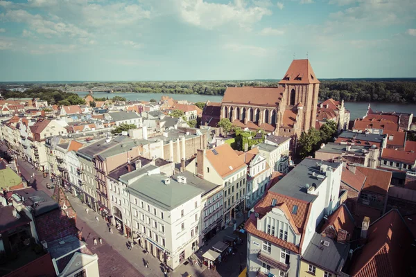 Polonia - Torun, città divisa dal fiume Vistola tra Pomerania — Foto Stock