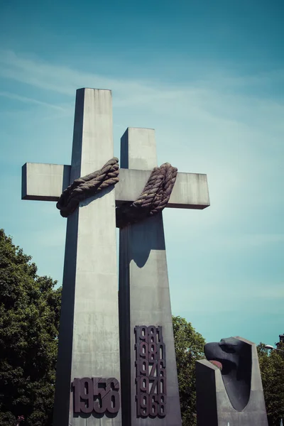 Пам'ятник жертвам червня 1956 в Познані. Польща — стокове фото