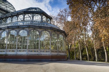 Crystal palace (palacio de cristal) retiro park, madrid, İspanya