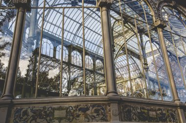 Crystal palace (palacio de cristal) retiro park, madrid, İspanya