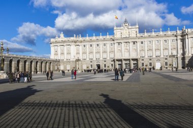 Madrid, İspanya - 06 Aralık 2014: Kraliyet Sarayı Madrid