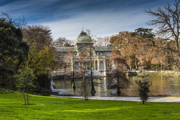 Κρίσταλ Πάλας (palacio de cristal) στην retiro πάρκο, Μαδρίτη, Ισπανία — Φωτογραφία Αρχείου