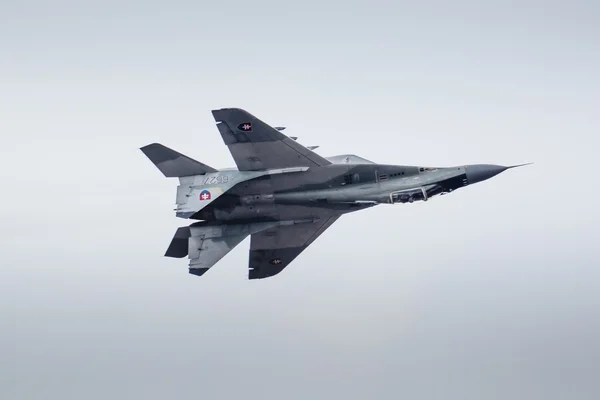 RADOM, POLAND - AUGUST 23: Slovakian Air Force MiG-29 solo displ — Stock Photo, Image