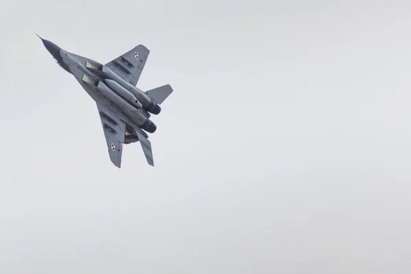 RADOM, POLAND - AUGUST 23:Polish pilot kpt. Adrian Rojek MiG-29A — 스톡 사진