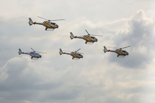 RADOM, POLAND - AUGUST 23:Aerobatic Spanish helicopter patrol (A — Φωτογραφία Αρχείου