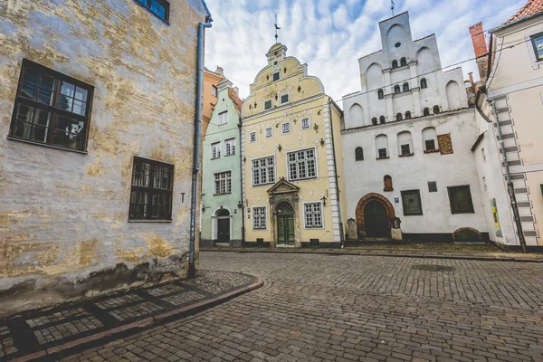 Edifícios mais antigos em Riga Letónia - os Três Irmãos — Fotografia de Stock