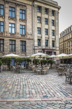 Ünlü dar ortaçağ mimarisi binada sokak eski şehir