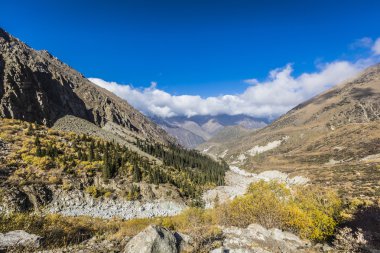 Ala-Arça gorge toplam dağ manzara Panoraması