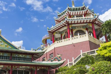 Cebu, Philip Taoist tapınakta Pagoda ve ejderha heykeli