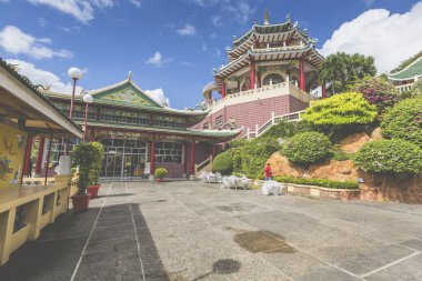 Cebu, Philip Taoist tapınakta Pagoda ve ejderha heykeli