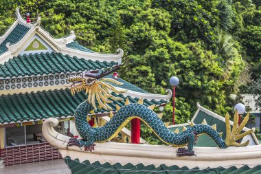 Cebu, Philip Taoist tapınakta Pagoda ve ejderha heykeli