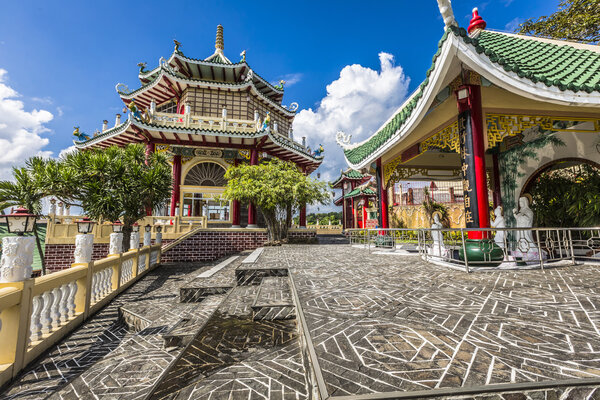 Pagoda and dragon sculpture of the Taoist Temple in Cebu, Philip