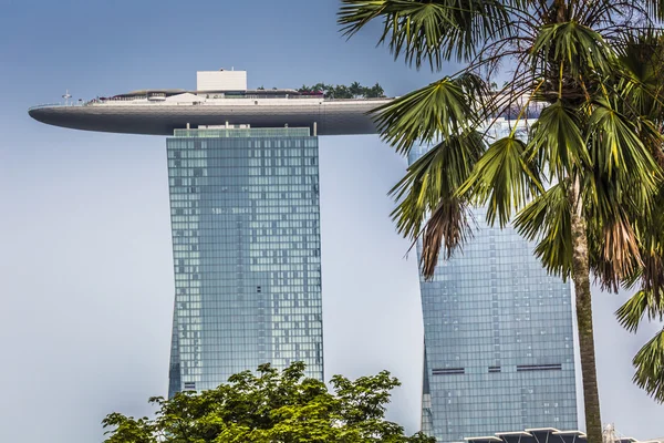 Marina Bay Sands, Σιγκαπούρη 05 Νοεμβρίου 2015: Όμορφη μέρα στο — Φωτογραφία Αρχείου