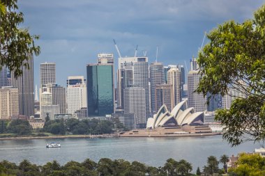 Sydney - 25 Ekim: Sydney Opera Binası görünümü üzerinde 25 Ekim 2015