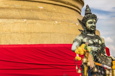 Wat Saket, olarak da bilinen altın yarış üstündeki Stupa