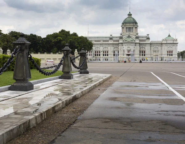 Ananta Samakhom Palace tahta Thai Royal Dusit Palace adlı salonda — Stok fotoğraf