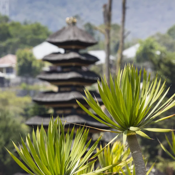Ulun Danu templo lago Beratan em Bali Indonésia — Fotografia de Stock