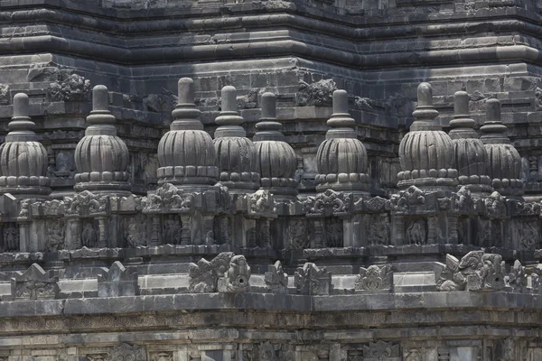 Templo Prambanan cerca de Yogyakarta en la isla Java, Indonesia —  Fotos de Stock