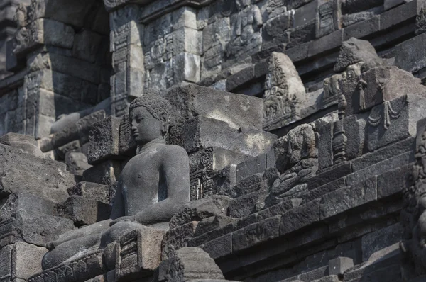 Image lapidée de Bouddha à Borobudur, Indonésie — Photo