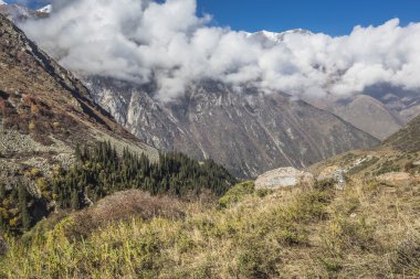 Ala-Arça gorge toplam dağ manzara Panoraması