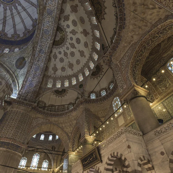 Istanbul, Turkije - 13 December 2015: De blauwe moskee, (Sultanah — Stockfoto