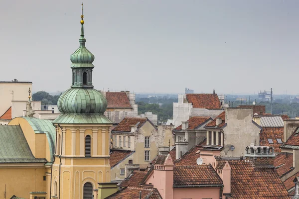 Altstadt in Warschau, Polen. die königliche Burg und der Sigismundsattel — Stockfoto