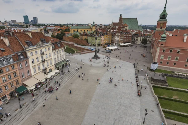 Warsaw, Polen - 08 juli 2015: Oude stad in Warschau, Polen. — Stockfoto