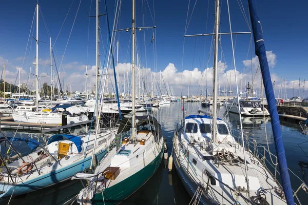 Yachts in Larnaca port, Cyprus. — Stock Photo, Image