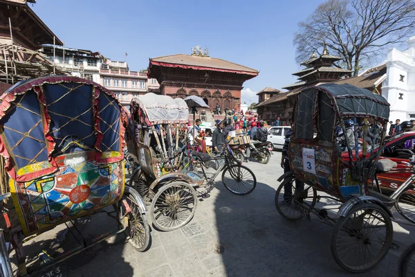 KATHMANDU, NEPAL - FEBRUARY 10, 2015: The famous Durbar square o — Stock Photo, Image