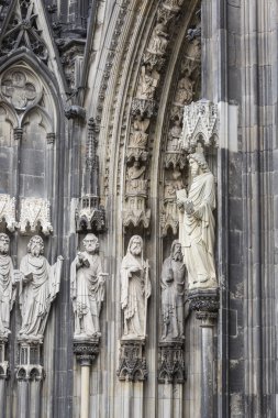 Köln Katedrali. Cephe detay