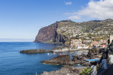 Camara de Lobos Madeira orta-güney kıyısında bir şehirdir,