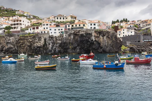 Camara de Lobos-miasto w południowo środkowym wybrzeżu Madery, — Zdjęcie stockowe