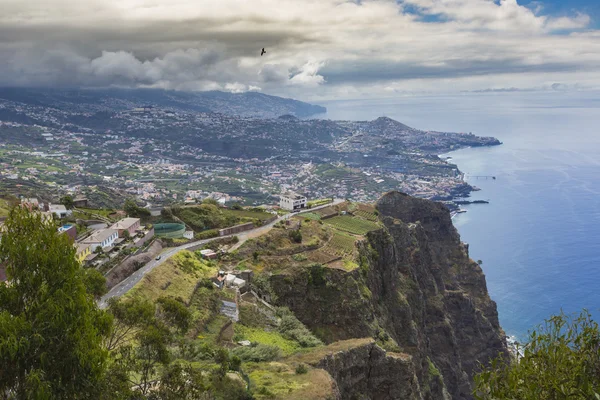 Amazing view from the highest Cabo Girao cliff on the beach, oce — Stock Photo, Image