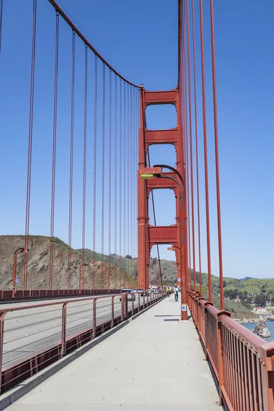 Ponte portão dourado paisagem vívida dia, San Francisco — Fotografia de Stock