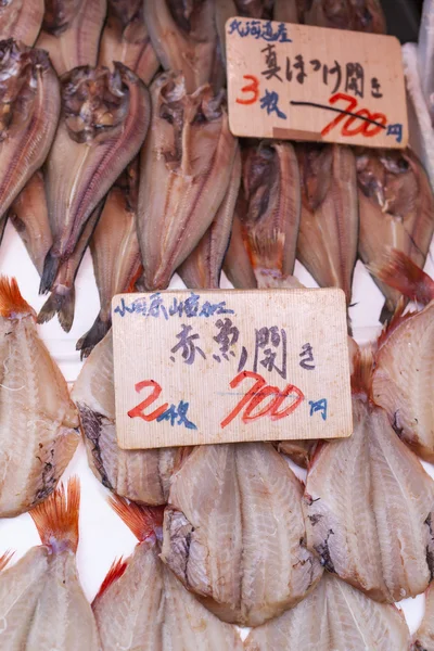 Fiskmarknaden Tsukiji, japan. — Stockfoto