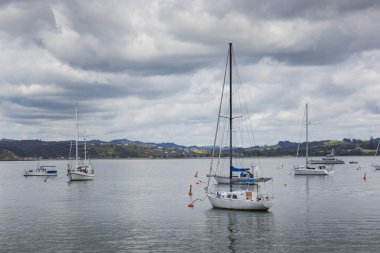Russell yakınındaki Paihia, Bay Islands, Yeni Zelanda