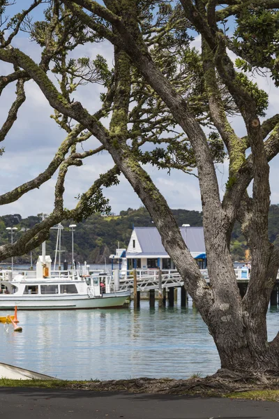 Russell cerca de Paihia, Bahía de las Islas, Nueva Zelanda —  Fotos de Stock
