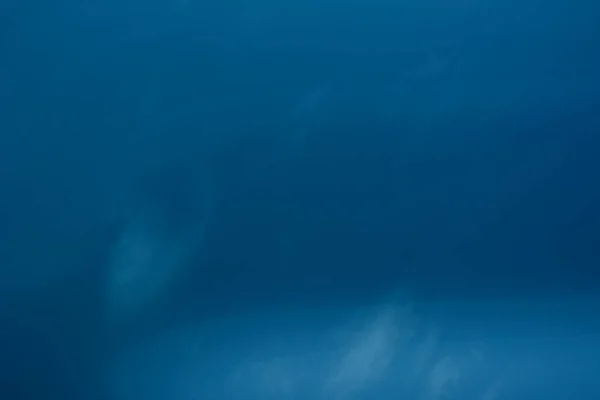 Абстрактне Листя Тіні Синьому Автомобілі Природний Розмитий Фон — стокове фото