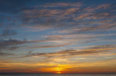 Sunset Bulvarında Baltık