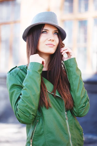 Portrait of a beautiful adult sensual woman in hat. — Stock Photo, Image