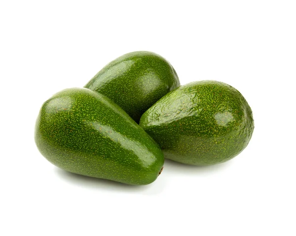 Färsk avokado frukt isolerad på vit — Stockfoto