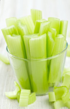 taze kereviz sopa ahşap tablo