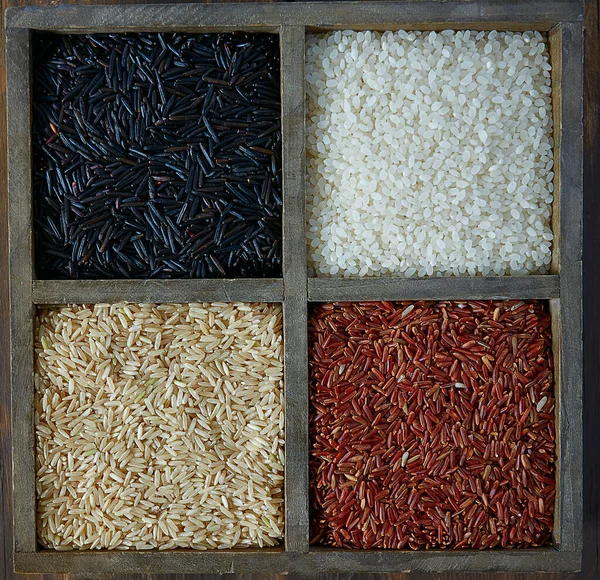 Συλλογή Ρυζιού Κουτί Ξύλινη Επιφάνεια — Φωτογραφία Αρχείου