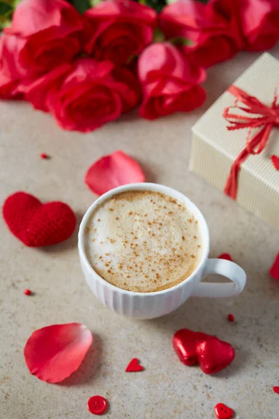 Koffie Valentijnsdag Stenen Oppervlak — Stockfoto