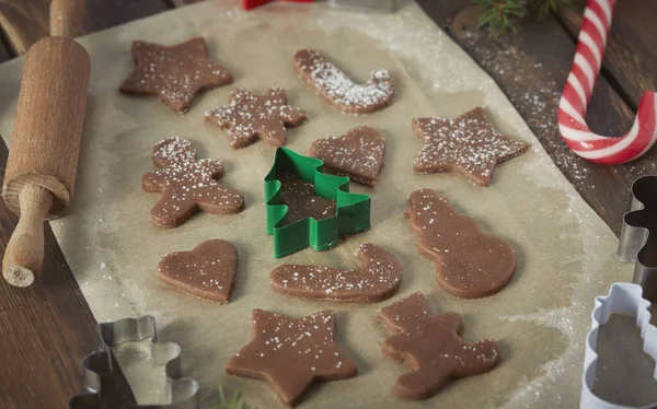Різдвяна Випічка Імбирне Тісто Різаки Печива Гілки Хутра — стокове фото