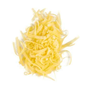 beyaz arkaplanda izole edilmiş sert peynir