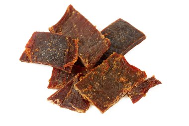 Kurutulmuş et beyaz arka planda izole edilmiş. Kurutulmuş et. 