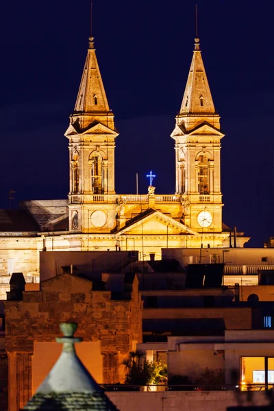 Alberobello Cathedral at night — Stock Photo, Image